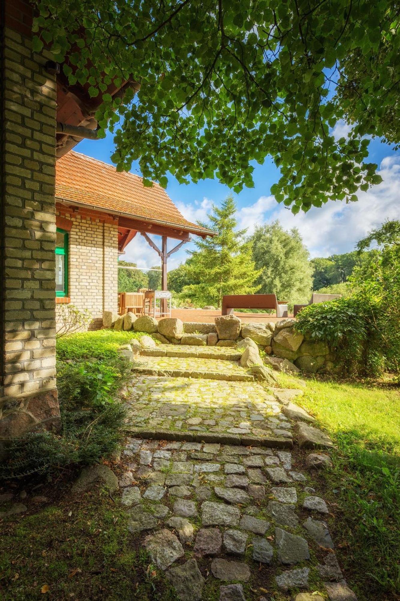 J1 Idyllisches Ferienhaus Mit Seeblick Julchendorf Екстериор снимка