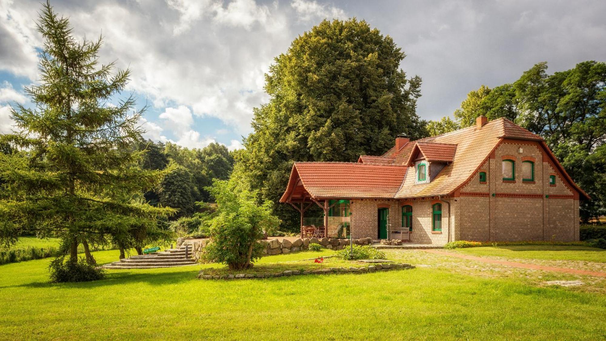 J1 Idyllisches Ferienhaus Mit Seeblick Julchendorf Екстериор снимка