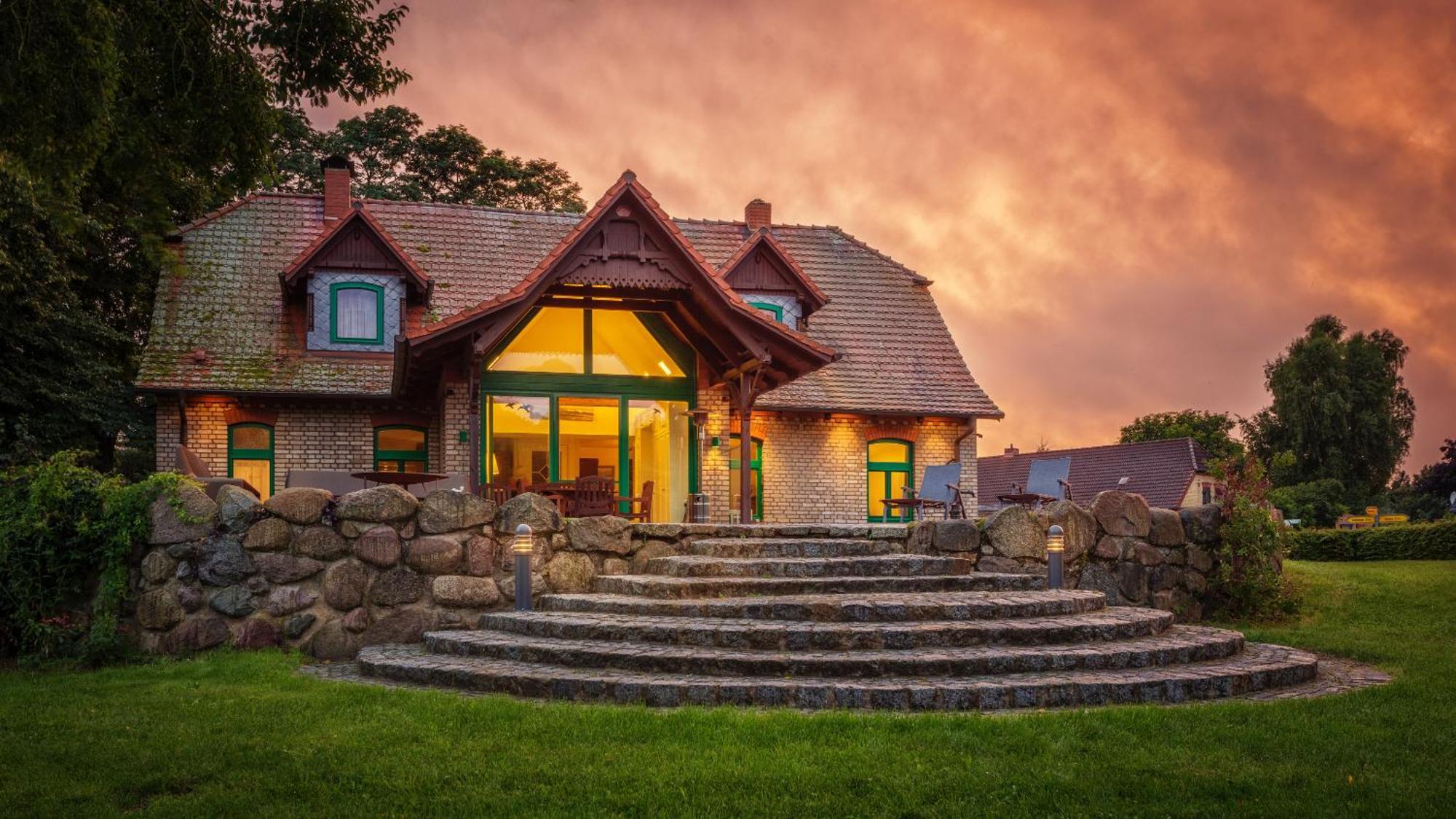J1 Idyllisches Ferienhaus Mit Seeblick Julchendorf Екстериор снимка