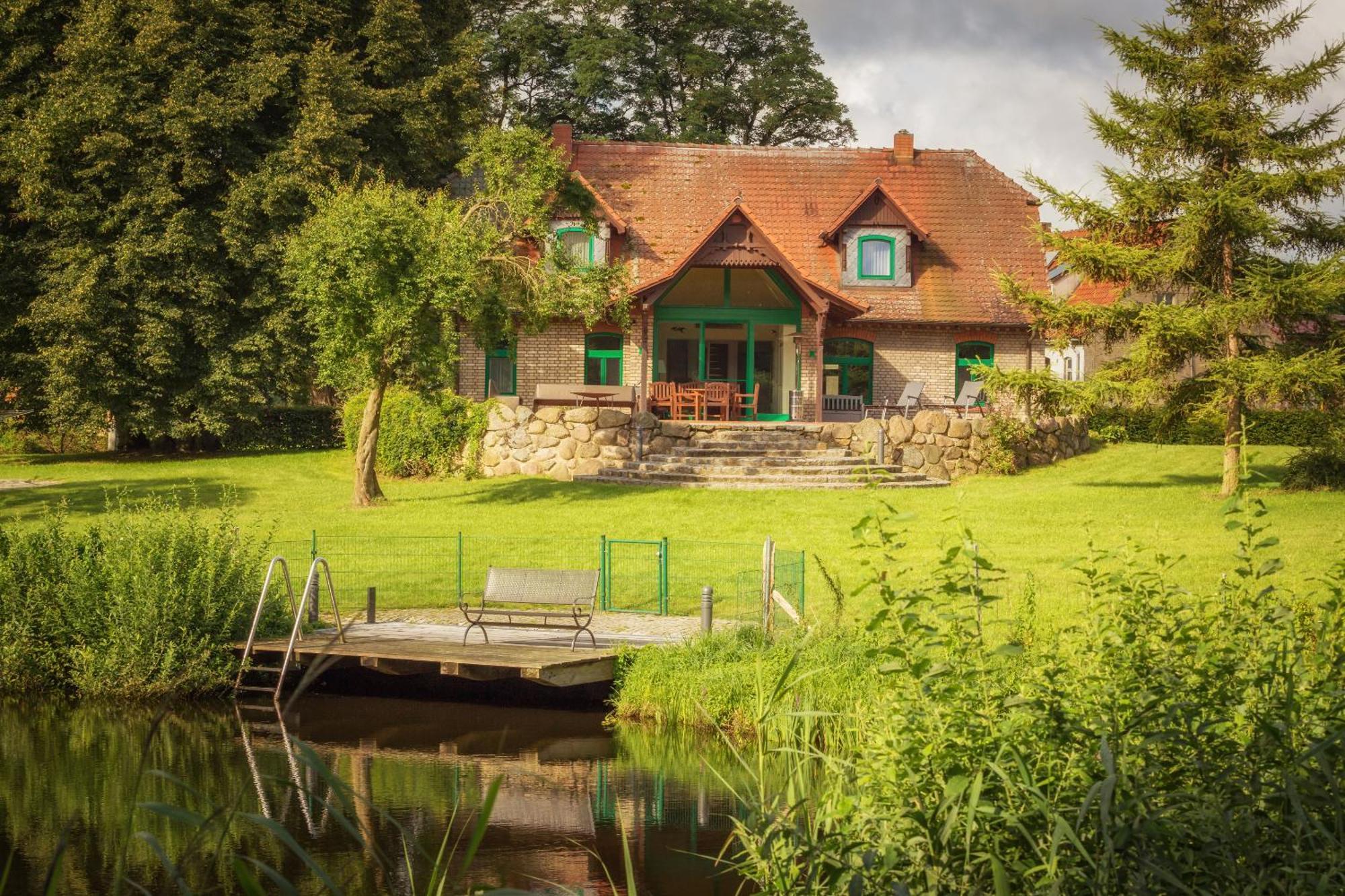 J1 Idyllisches Ferienhaus Mit Seeblick Julchendorf Екстериор снимка